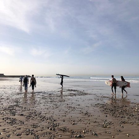 Psycho Surf Camp Bed and Breakfast Taghazout Eksteriør billede