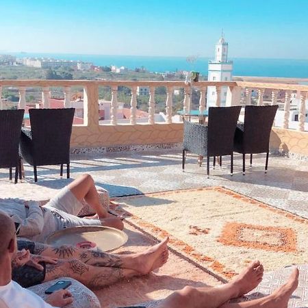 Psycho Surf Camp Bed and Breakfast Taghazout Eksteriør billede